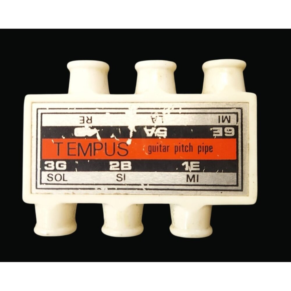 Tempus Guitar Pitch Pipe 6-Note White Compact Tuner